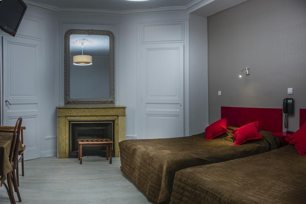 Hotel Moderne Lyon Bagian luar foto